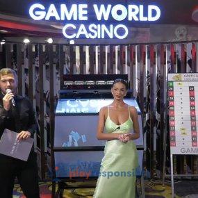 FOTO: Facebook Game World Casino