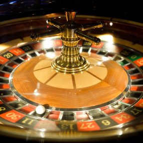 Filipine va închide 175 de firme de jocuri de noroc şi va expulza 40.000 de muncitori chinezi 